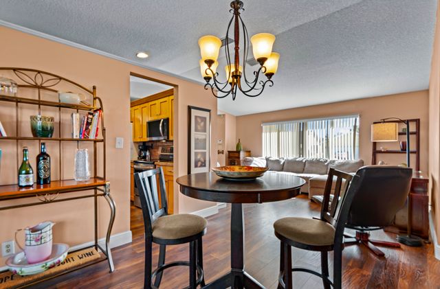 2201 NW 70th Lane, Margate, FL 33063