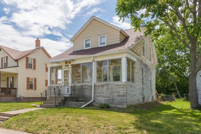 1410 36th Street, Rock Island, IL 61201