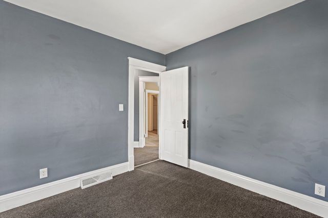 1410 36th Street, Rock Island, IL 61201