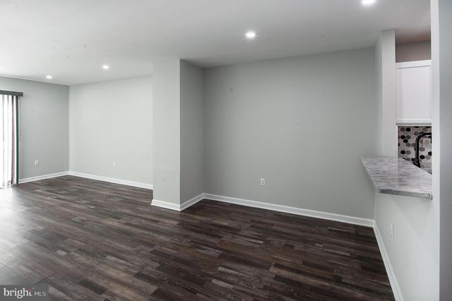 70 YELLOWWOOD CT, Glassboro, NJ 08028