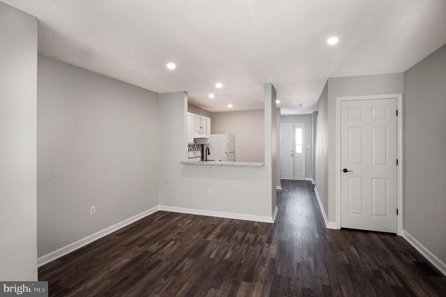 70 YELLOWWOOD CT, Glassboro, NJ 08028