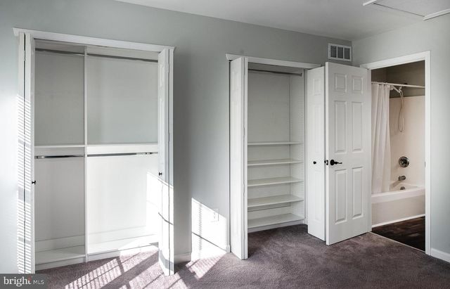 70 YELLOWWOOD CT, Glassboro, NJ 08028