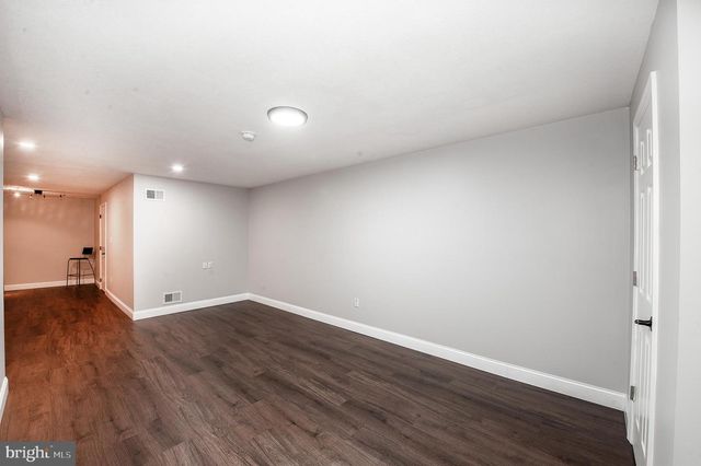 70 YELLOWWOOD CT, Glassboro, NJ 08028