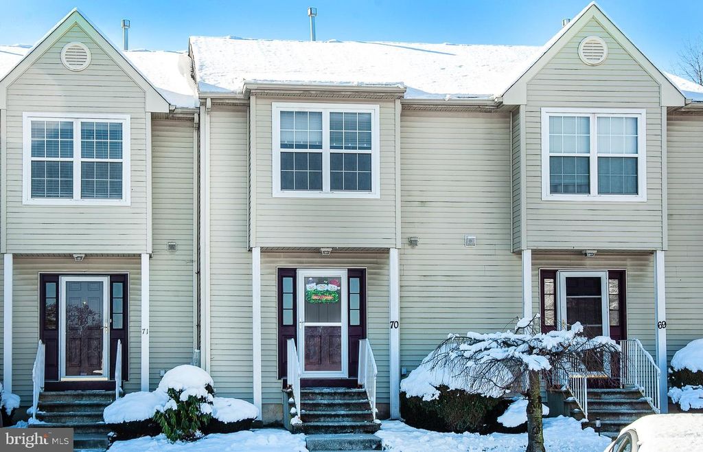 70 YELLOWWOOD CT, Glassboro, NJ 08028