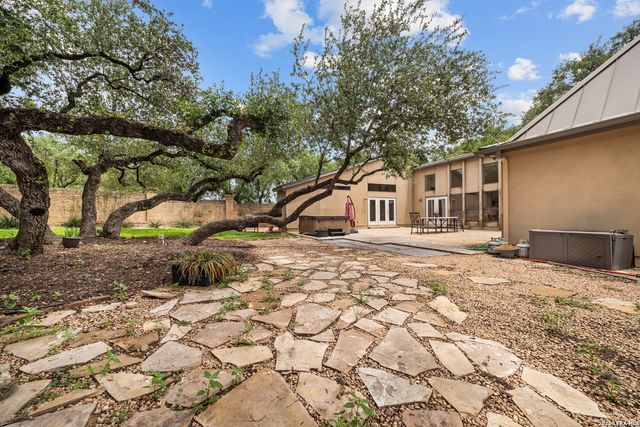 13771 BLUFF VILLAS CT, San Antonio, TX 78216