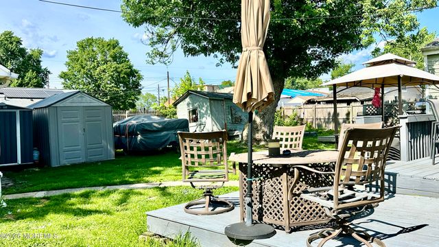 637 Sydney Avenue, Union Beach, NJ 07735
