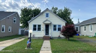637 Sydney Avenue, Union Beach, NJ 07735