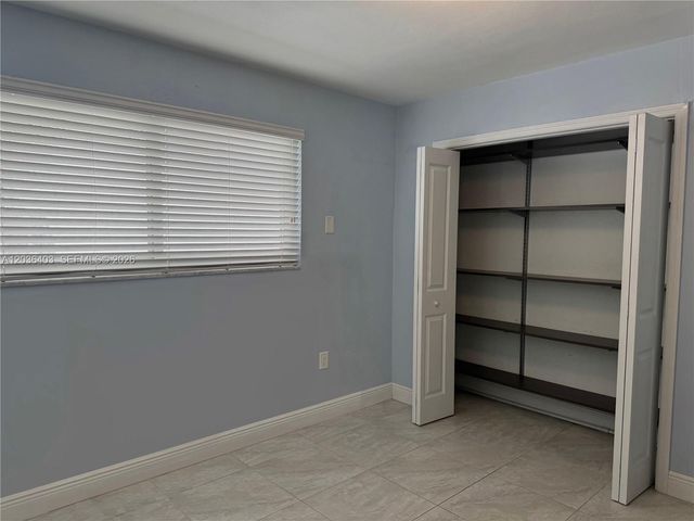3528 SW 25th Ter 3528, Miami, FL 33133