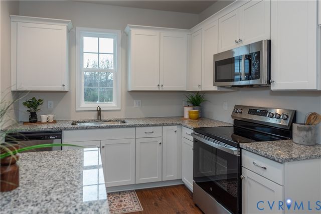000 Villetta Pointe Ln, Mechanicsville, VA 23116