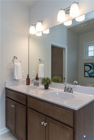 000 Villetta Pointe Ln, Mechanicsville, VA 23116