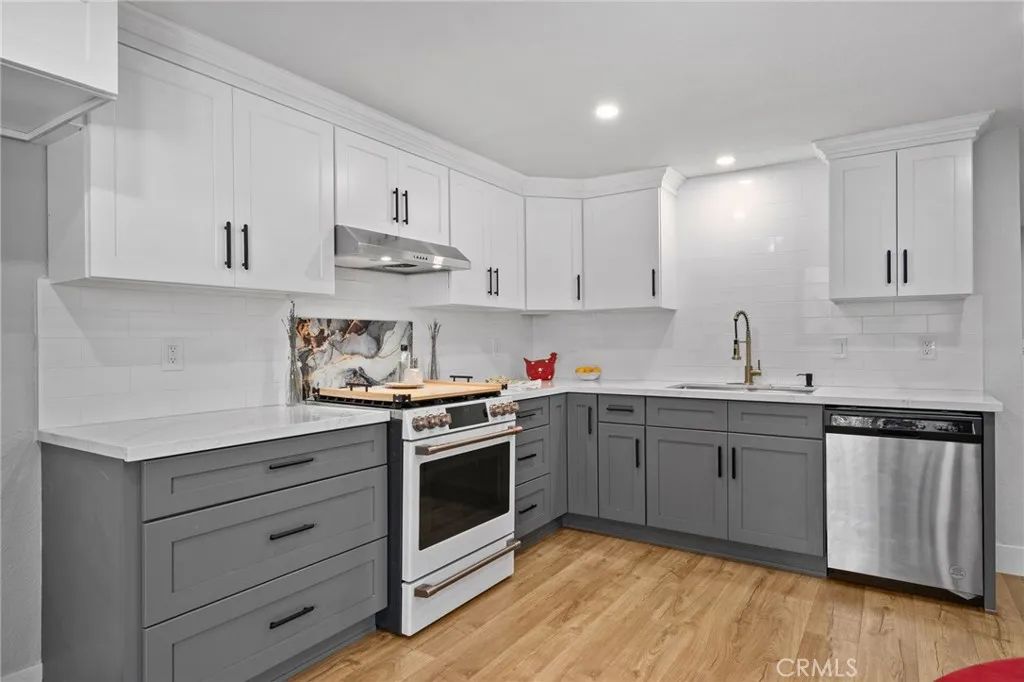 12121 Centralia 102, Lakewood, CA 90715