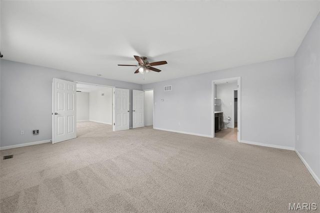 326 Country Trail Drive, Lake St Louis, MO 63367