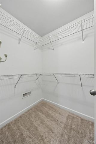326 Country Trail Drive, Lake St Louis, MO 63367