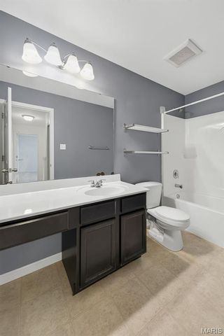 326 Country Trail Drive, Lake St Louis, MO 63367