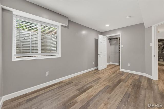 326 Country Trail Drive, Lake St Louis, MO 63367