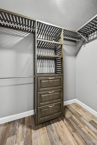 326 Country Trail Drive, Lake St Louis, MO 63367