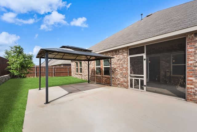 205 Fieldtrail Lane, Caddo Mills, TX 75135