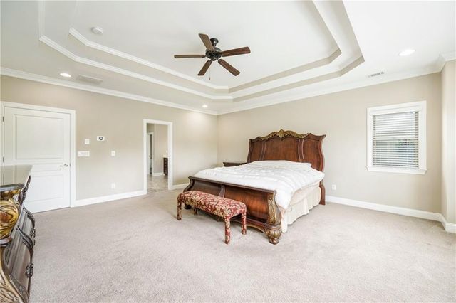 692 Faraday Circle, Suwanee, GA 30024