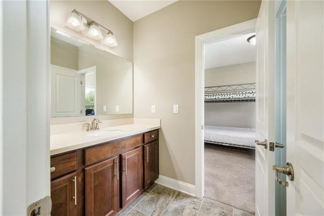 692 Faraday Circle, Suwanee, GA 30024