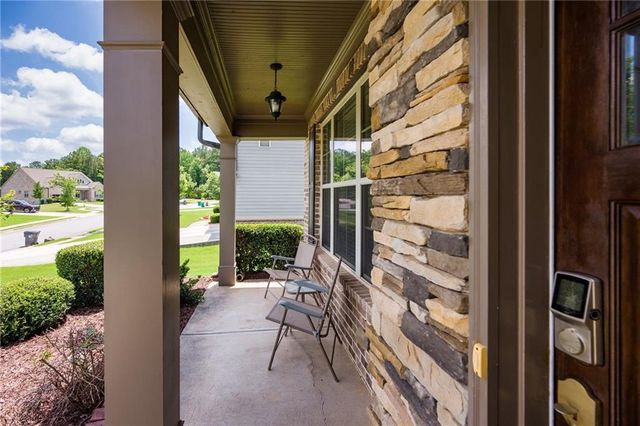 692 Faraday Circle, Suwanee, GA 30024