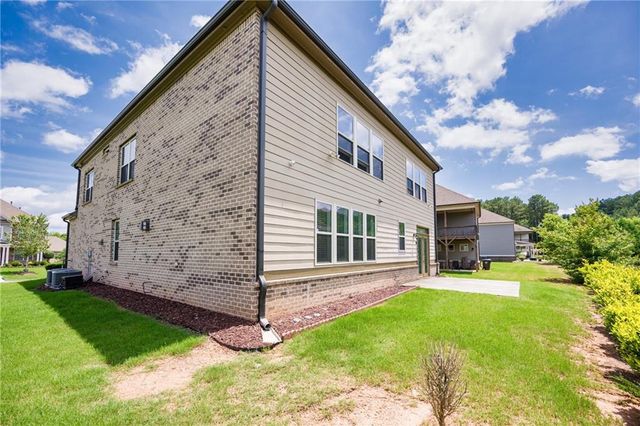 692 Faraday Circle, Suwanee, GA 30024