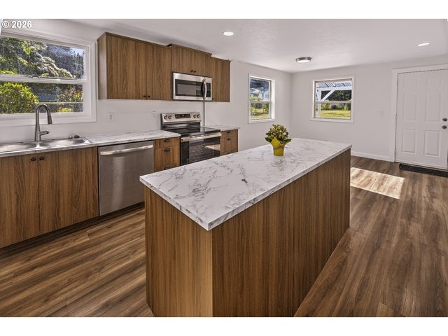 19705 Ne 104TH Cir, Brush Prairie, WA 98606