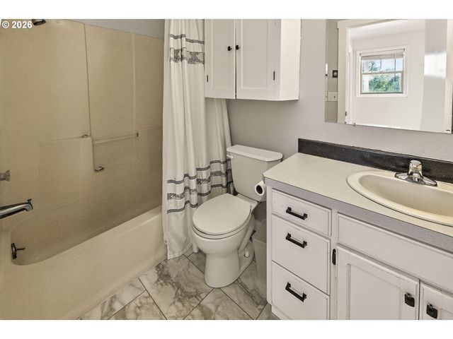 19705 Ne 104TH Cir, Brush Prairie, WA 98606