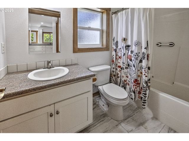 19705 Ne 104TH Cir, Brush Prairie, WA 98606
