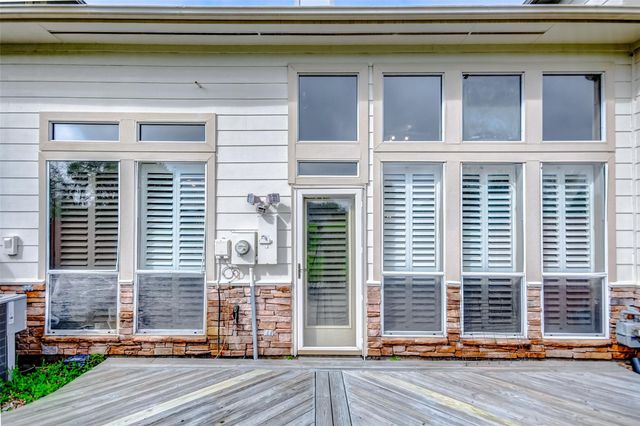 2022 Ridge Wood Lane, Sugar Land, TX 77479