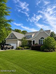 3613 Calvary Drive, Greenville, NC 27834