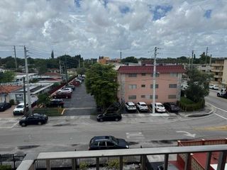 6090 W Flagler St 408, Miami, FL 33144