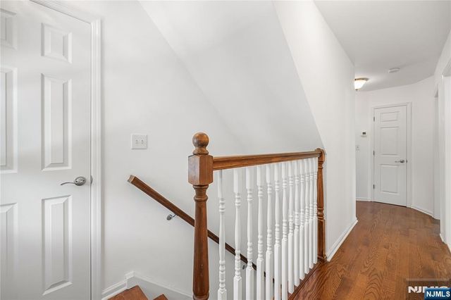 15 Pierrepont Avenue, Rutherford, NJ 07070