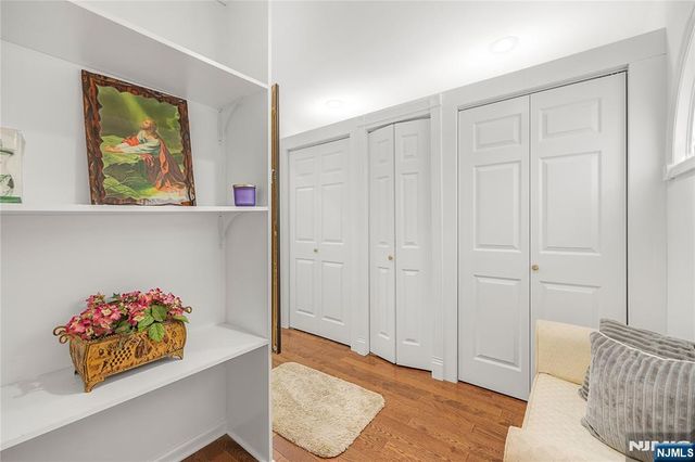 15 Pierrepont Avenue, Rutherford, NJ 07070