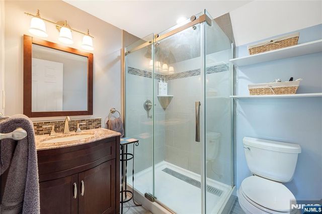 15 Pierrepont Avenue, Rutherford, NJ 07070
