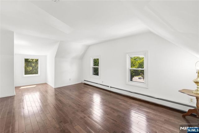 15 Pierrepont Avenue, Rutherford, NJ 07070
