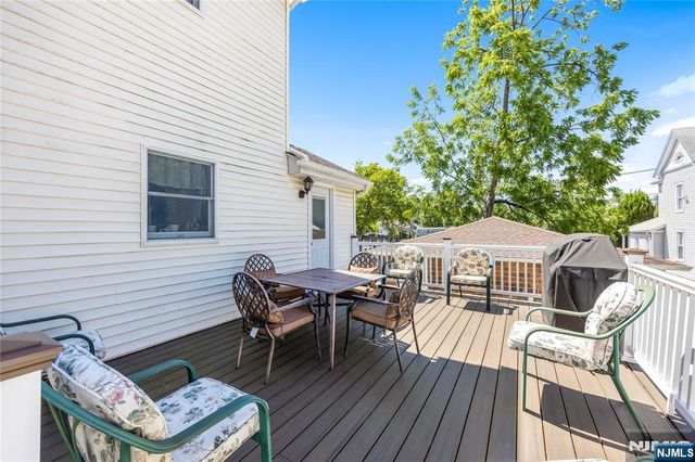 15 Pierrepont Avenue, Rutherford, NJ 07070