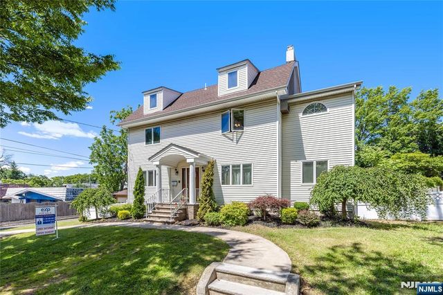 15 Pierrepont Avenue, Rutherford, NJ 07070