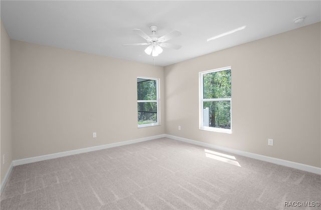 1124 W Redding Street, Hernando, FL 34442