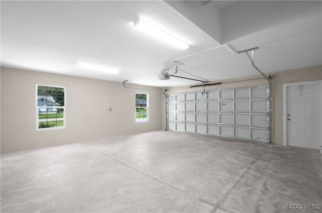 1124 W Redding Street, Hernando, FL 34442