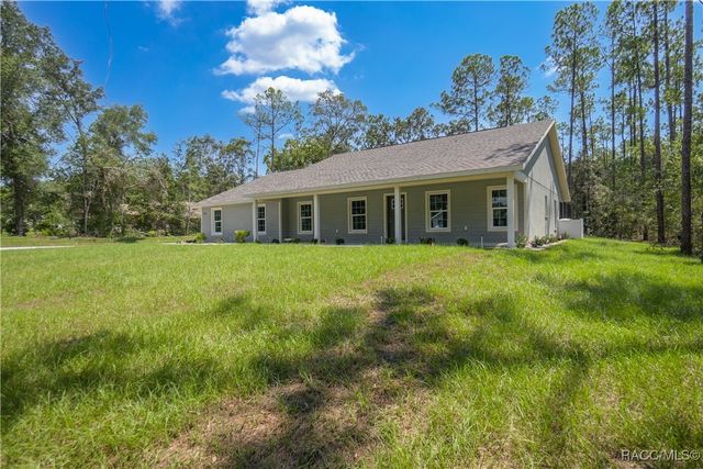 1124 W Redding Street, Hernando, FL 34442
