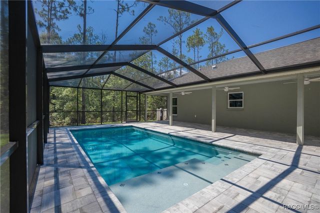 1124 W Redding Street, Hernando, FL 34442