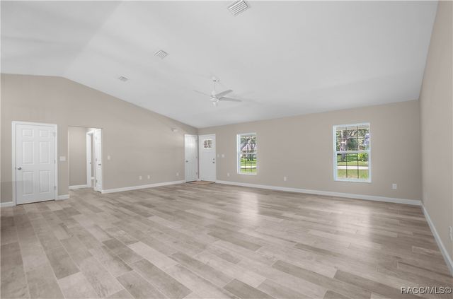 1124 W Redding Street, Hernando, FL 34442