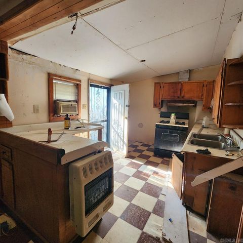 4102 W 21st Street, Little Rock, AR 72204