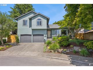 16247 Nw KEVIN Ct, Beaverton, OR 97006