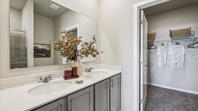 1189 Hillside Place, Polk City, IA 50226
