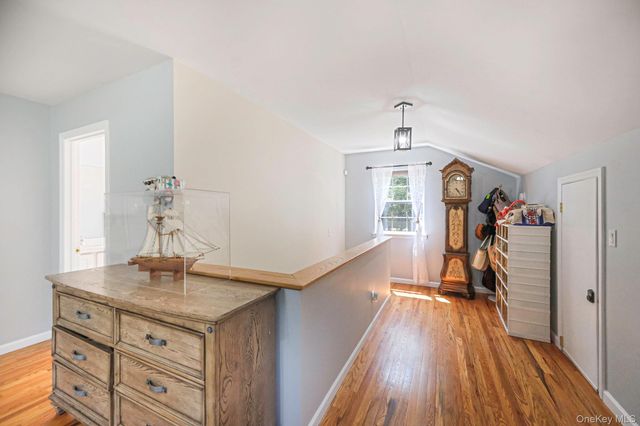 119 N 1st Avenue, Bay Shore, NY 11706