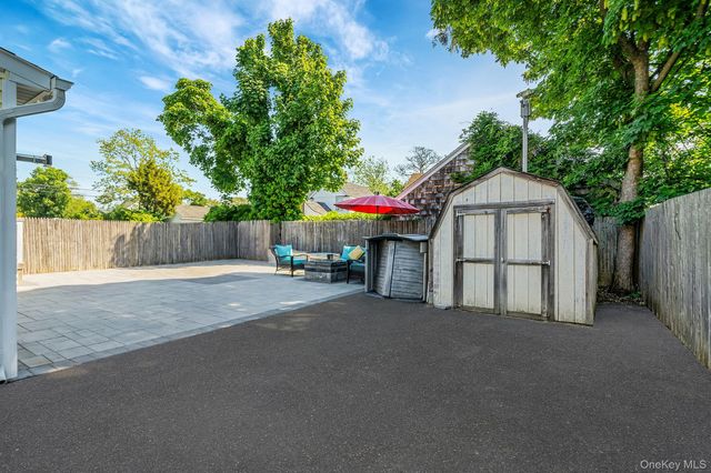 119 N 1st Avenue, Bay Shore, NY 11706