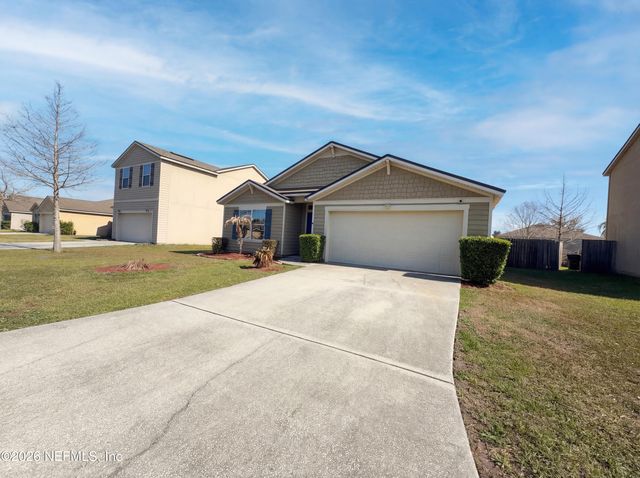 3851 FALCON CREST Drive, Green Cove Springs, FL 32043