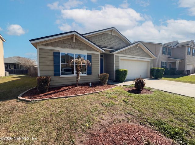 3851 FALCON CREST Drive, Green Cove Springs, FL 32043