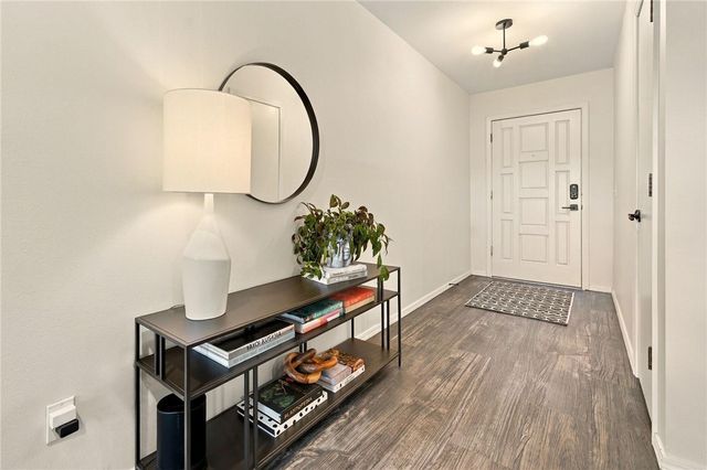 2302 SE 16th Street, Bentonville, AR 72712
